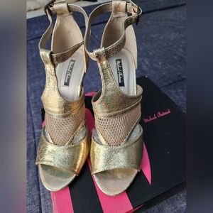 M By MICHAEL ANTONIO GOLD METALLICA MESH 3" inch HEELS